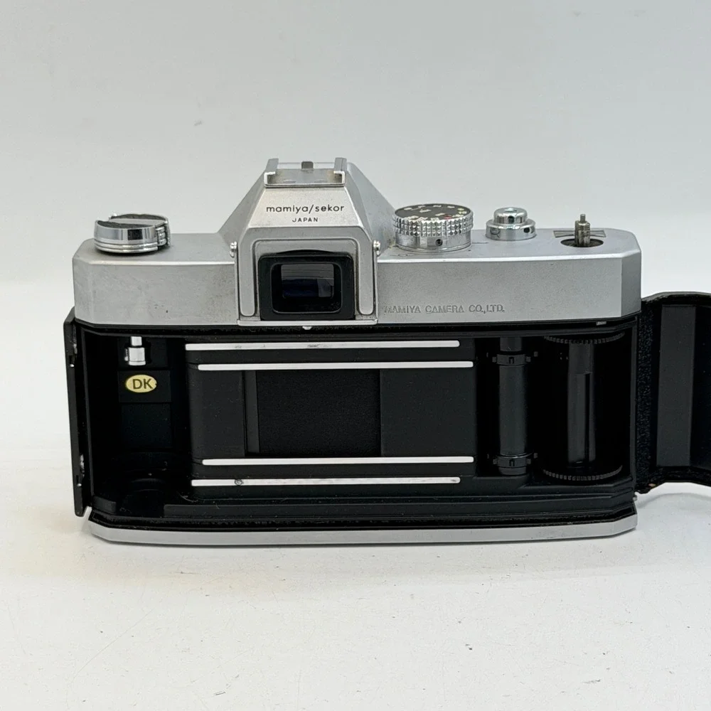 Mamiya Sekor DSX 500 35mm SLR Film Camera with Auto Mamiya-Sekor SX 50mm f2 Read
